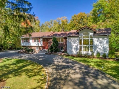 /international/us/24-sage-drive-warren-township-nj-110120513678/