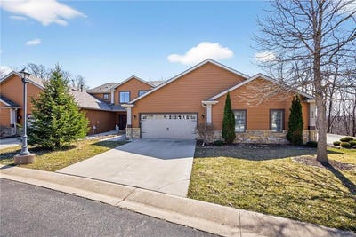 /international/us/552-panorama-circle-nw-rochester-mn-110105851956/
