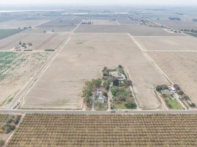 /international/us/9368-22nd-avenue-lemoore-ca-110103672134/