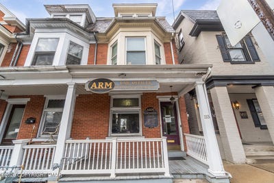 /international/us/115-e-broad-street-bethlehem-pa-110106498429/