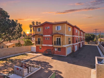 /international/us/1740-patricia-avenue-simi-valley-ca-110107466678/