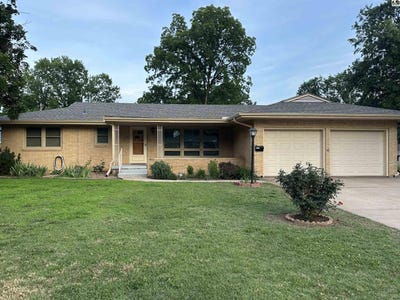 /international/us/1208-lyndon-rd-mcpherson-ks-110108550269/
