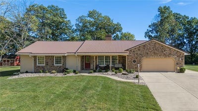 /international/us/2574-e-newman-street-zanesville-oh-110120465497/