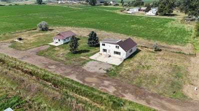 /international/us/35076-35078-county-road-123-sidney-mt-110101067870/