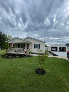 /international/us/112-woodridge-ln-shady-spring-wv-110108202902/