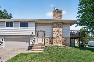 /international/us/4448-woodgate-point-eagan-mn-110108814663/