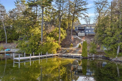 /international/us/782-weirs-boulevard-laconia-nh-110106535928/
