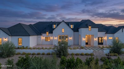 /international/us/10229-n-64th-street-paradise-valley-az-110120152832/