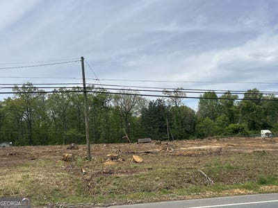 /international/us/3709-and-3689-martha-berry-boulevard-rome-ga-110108493191/