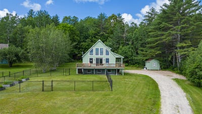 /international/us/197-vernon-street-bethel-me-110104784810/