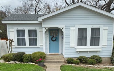 /international/us/300-w-austin-st-fredericksburg-tx-110106818351/