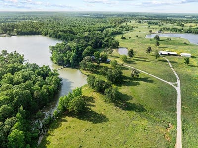 /international/us/1203-county-road-3100-clarksville-tx-110099094336/
