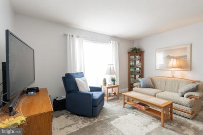 /international/us/11235-torrie-way-bealeton-va-110101076161/