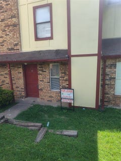 /international/us/2039-w-walnut-street-garland-tx-110108492815/