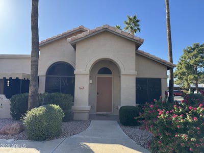 /international/us/14300-w-bell-road-surprise-az-110105273064/