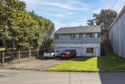 /international/us/123-ne-2nd-street-newport-or-110098029523/