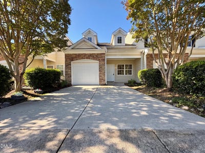 /international/us/42-sunnyview-lane-clayton-nc-110107953225/