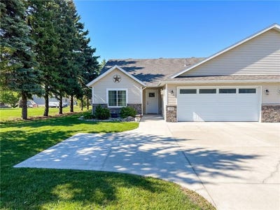 /international/us/1821-s-cascade-street-fergus-falls-mn-110107316509/