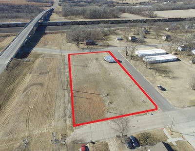 /international/us/207-north-3rd-street-marysville-ks-110082272573/