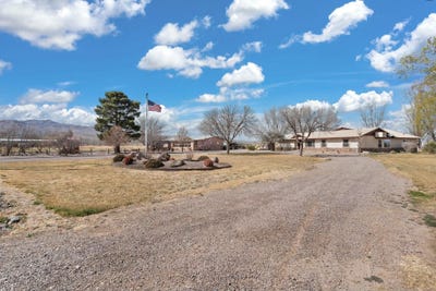 /international/us/69-midway-road-lemitar-nm-110098401756/