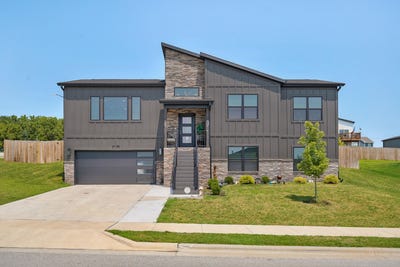 /international/us/2709-w-pigeon-drive-ozark-mo-110120753635/