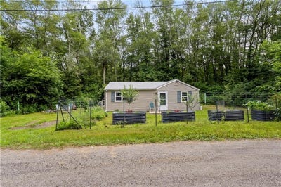 /international/us/26-clarke-avenue-hopkinton-ri-110100945196/?lang=en