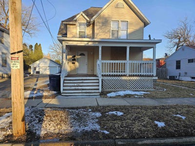 /international/us/306-n-washington-street-janesville-wi-110100747084/