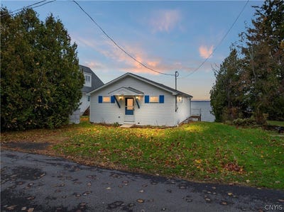 /international/us/1875-hill-street-chittenango-ny-110108383139/