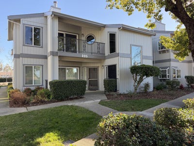 /international/us/225-ridgetop-drive-redding-ca-110105851168/