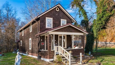 /international/us/8755-main-street-se-corning-oh-110103647390/