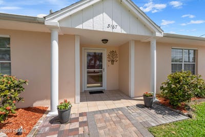 /international/us/3167-s-peninsula-drive-daytona-beach-fl-110098069937/