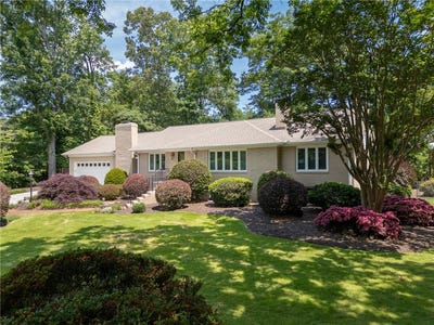 /international/us/208-mountain-view-lane-clemson-sc-110107843112/