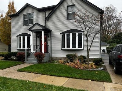 /international/us/89-muir-road-grosse-pointe-farms-mi-110119655492/