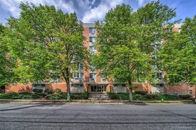 /international/us/14-nosband-avenue-white-plains-ny-110108390543/