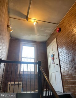 /international/us/401-walnut-street-reading-pa-110098454742/