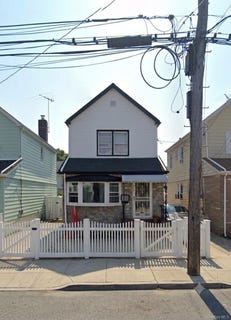 /international/us/92-10-212th-place-queens-village-ny-110109760034/