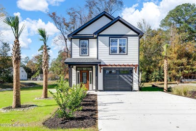 /international/us/134-currie-street-wallace-nc-110106173273/