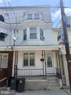 /international/us/329-n-front-street-minersville-pa-110108798468/