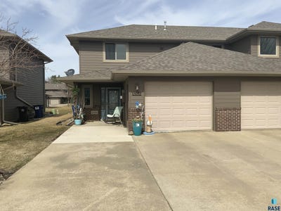 /international/us/8506-w-lavern-wipf-st-sioux-falls-sd-110106561644/