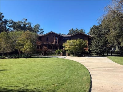 /international/us/23777-3rd-street-fairhope-al-110120723021/