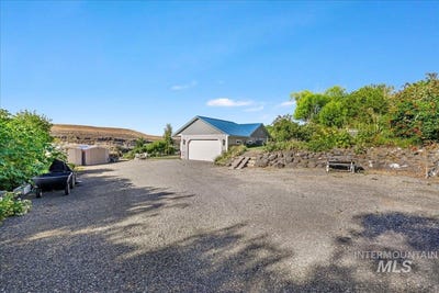 /international/us/545-s-custer-glenns-ferry-id-110100755908/