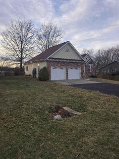 /international/us/1204-n-elm-street-louisburg-ks-110105957245/