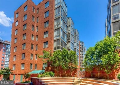 /international/us/1045-n-utah-street-arlington-va-110108070924/