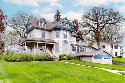/international/us/202-e-thomas-street-avoca-ia-110105222642/