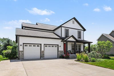 /international/us/6021-racine-drive-stevensville-mi-110108783396/