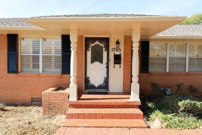 /international/us/1705-s-walnut-pauls-valley-ok-110100063386/