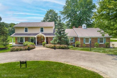 /international/us/25839-w-sunset-road-barrington-il-110101398964/