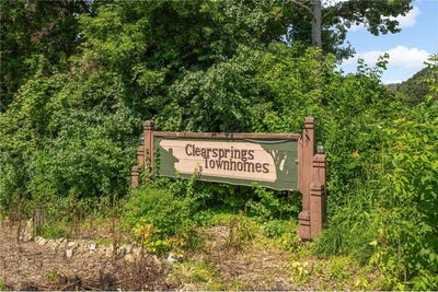 /international/us/4757-spring-circle-minnetonka-mn-110100893424/
