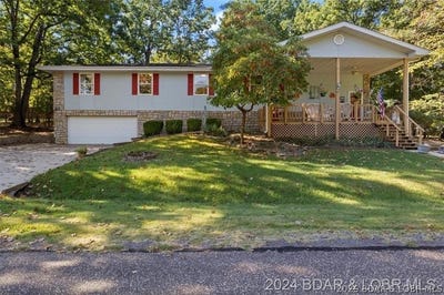 /international/us/192-mayfair-drive-camdenton-mo-110106553640/