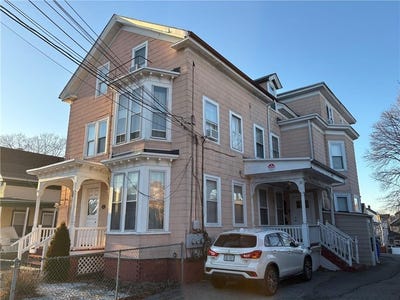 /international/us/35-rand-street-central-falls-ri-110106316383/